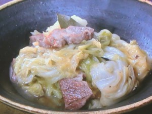 キャベツと豚肉の蒸し煮