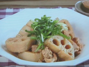 鶏肉とれんこんのごまみそ煮