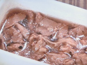 ゆで牛肉