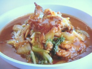 白菜と手羽先のピリ辛煮