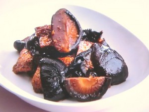 干し椎茸と油揚げの煮込み