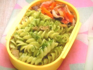 ブロッコリーのパスタ弁当