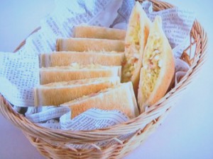 キャベツと卵の焼きサンド