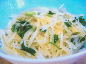パクチーとじゃがいものエスニックきんぴら