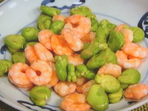 えびとそら豆の塩炒め