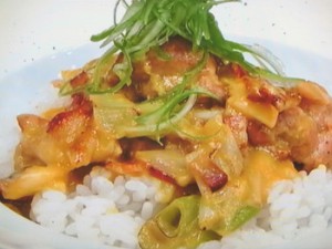 濃厚カルボナーラ丼