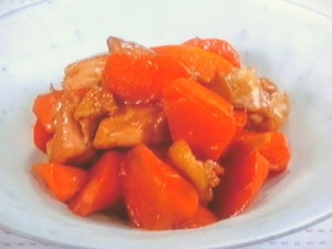 春にんじんと鶏肉の甘辛煮