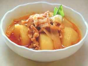 ケチャップ肉じゃが