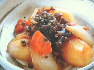 さんしょう風味の肉じゃが