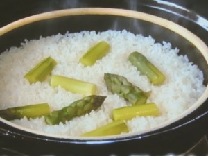 アスパラガスの土鍋ごはん
