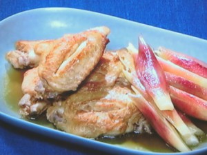 鶏手羽とみょうがの酢煮