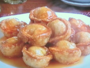 揚げギョーザ 甘酢あんかけ