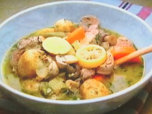 もこみち流 豚肉と野菜のレモンスープ