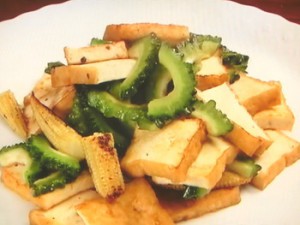ゴーヤとヤングコーンの炒めもの