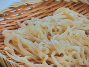 もろやま華うどん