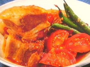 トマトと豚バラのとろとろ角煮