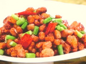 納豆とひき肉のピリ辛炒め