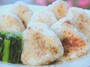 梅おかかのおにぎり