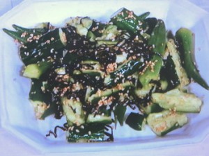 オクラときゅうりの塩昆布あえ