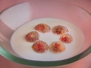 タピオカ入りココナッツジュース