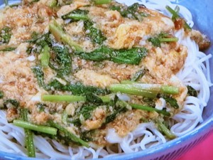 卵とじパクチーそうめん
