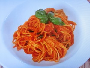トマトソーススパゲッティ