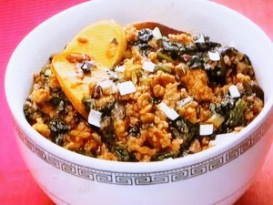 豚ひき肉とほうれん草とエリンギの麻婆(マーボー)丼