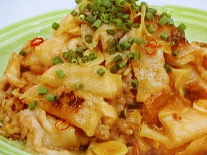 スライス大根と豚肉のにんにく醤油炒め