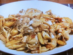 きのこと鶏肉のオイスターソース炒め