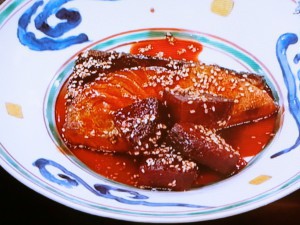 ビーツとぶりの照り焼き