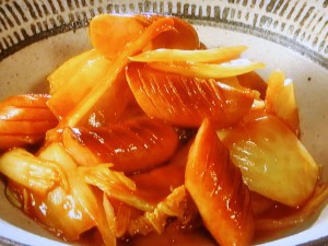 白菜とソーセージのケチャップ炒め