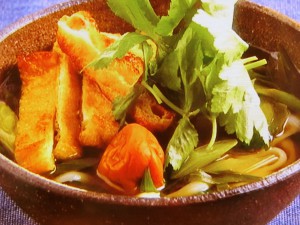 かつおだしのうどん“梅さん”