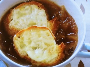 簡単!オニオングラタンスープ