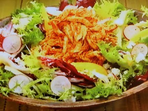 もこみち流 鶏むね肉とフェタチーズのメキシカンサラダ