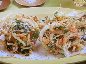 桜えびと玉ねぎのかき揚げ