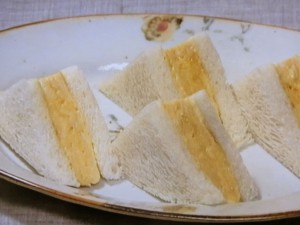厚焼き卵のサンドイッチ