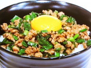 疲労回復!ニラのスタミナ丼