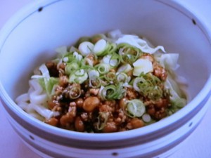 納豆肉みそうどん