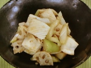 いかとセロリの塩辛きんぴら