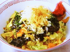 濃厚 黒ごまダレの冷やし中華