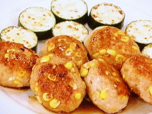 とうもろこしの鶏つくね