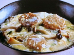 肉団子の卵とじ