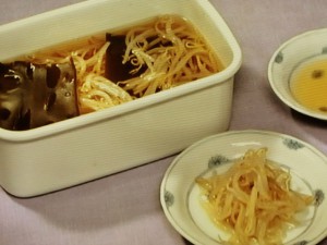 昆布酢もやし