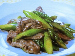 アスパラと牛肉のソース炒め