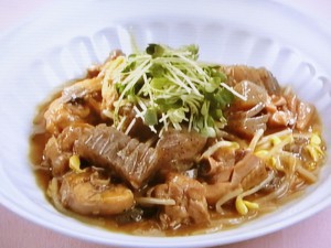 こんにゃくと鶏の煮込み
