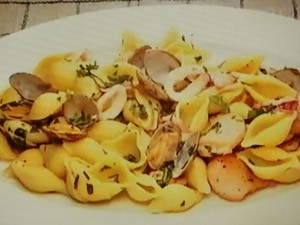 もこみち流 魚介のコンキリエ