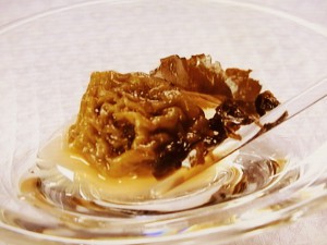 梅のウーロン茶煮