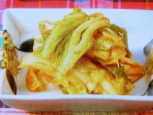キャベツのピリ辛浅漬け