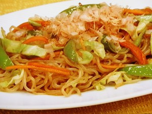 俺流!ダイエット♪しらたきソース焼きそば
