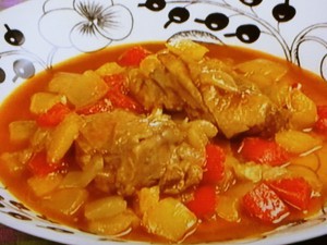 鶏肉とパプリカのカレー蒸し煮